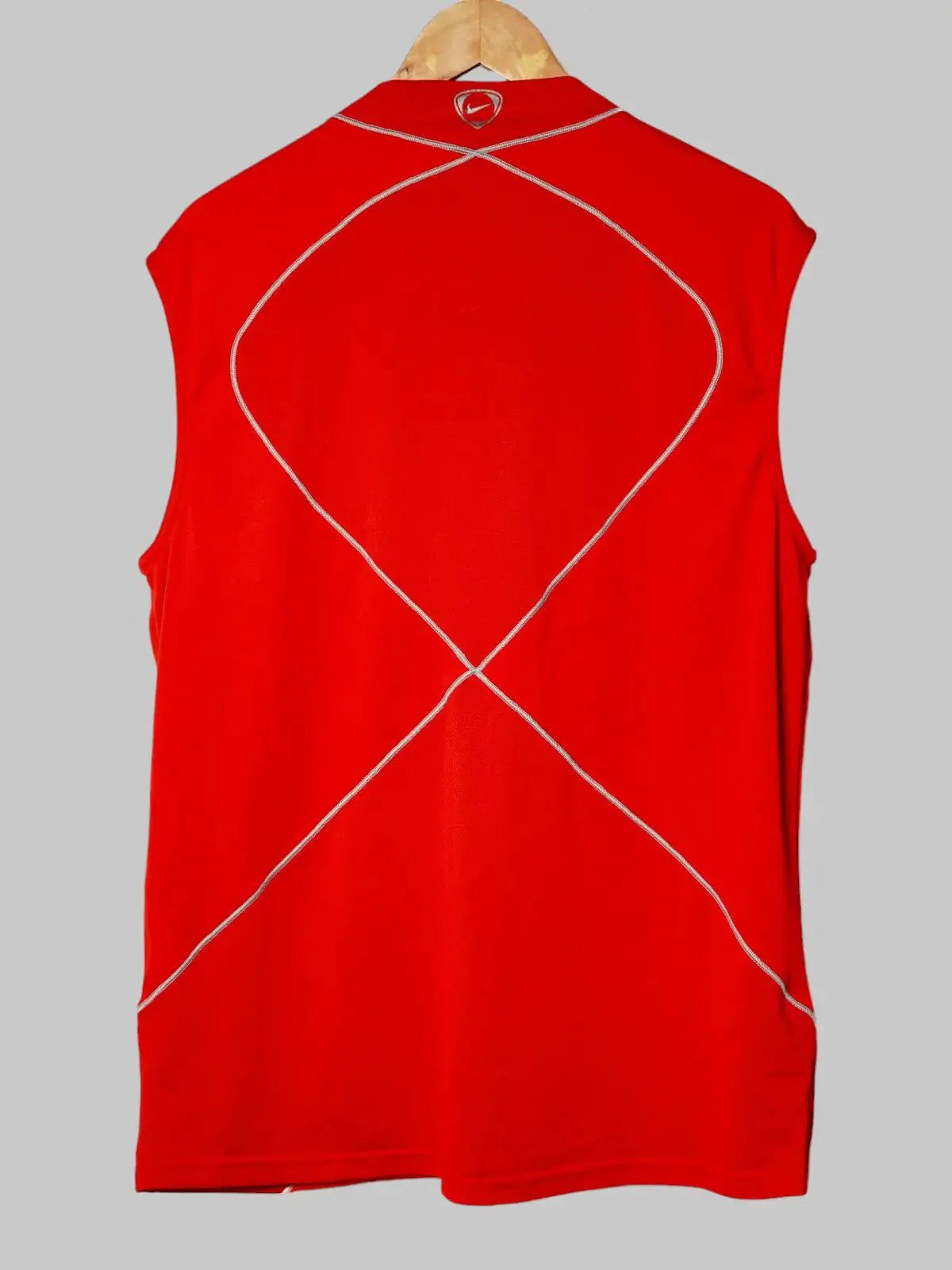 Juventus Sleeveless Player Issue Training Top 2007/8 (XL)