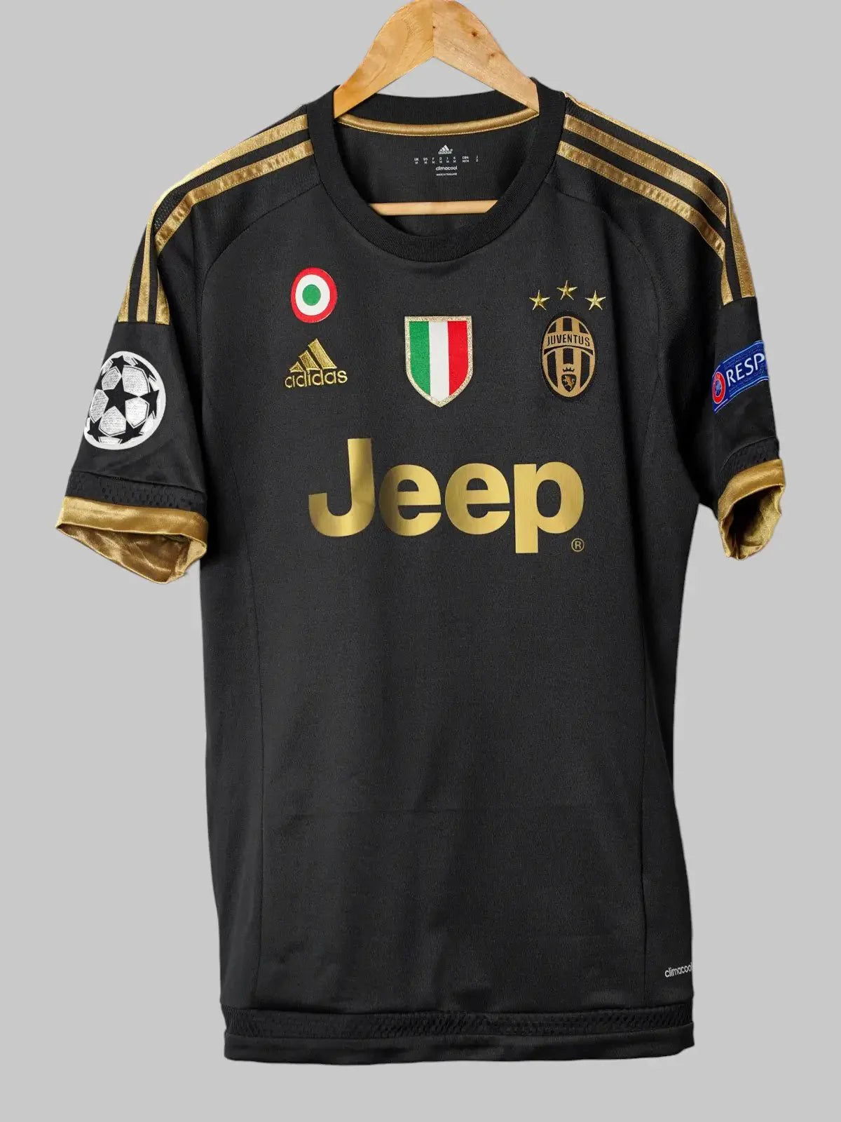 Juventus Third Shirt 2015/16 Dybala #21 (M)
