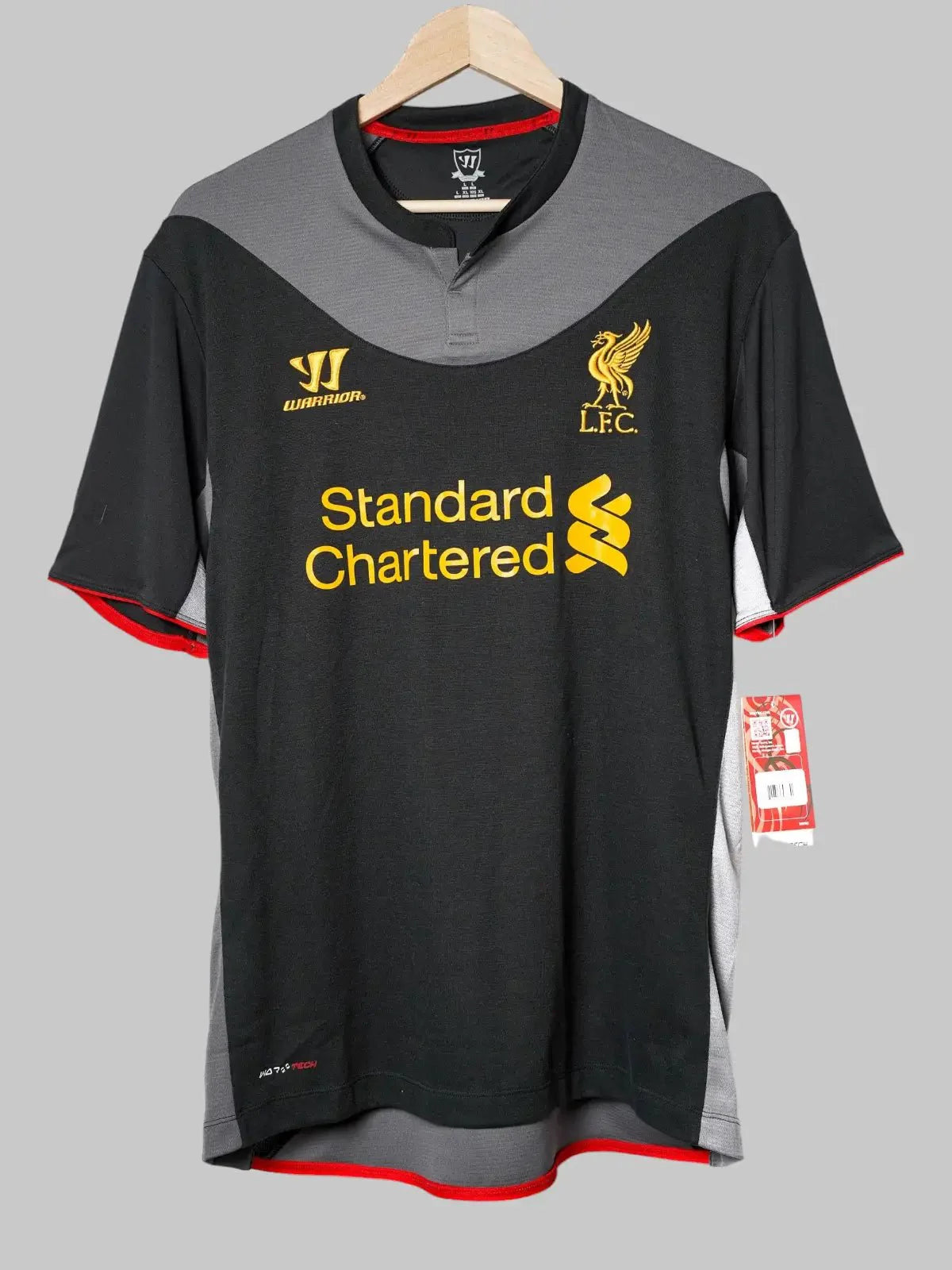 Liverpool Away Shirt 2012/13 Suarez #7 BNWT (L)