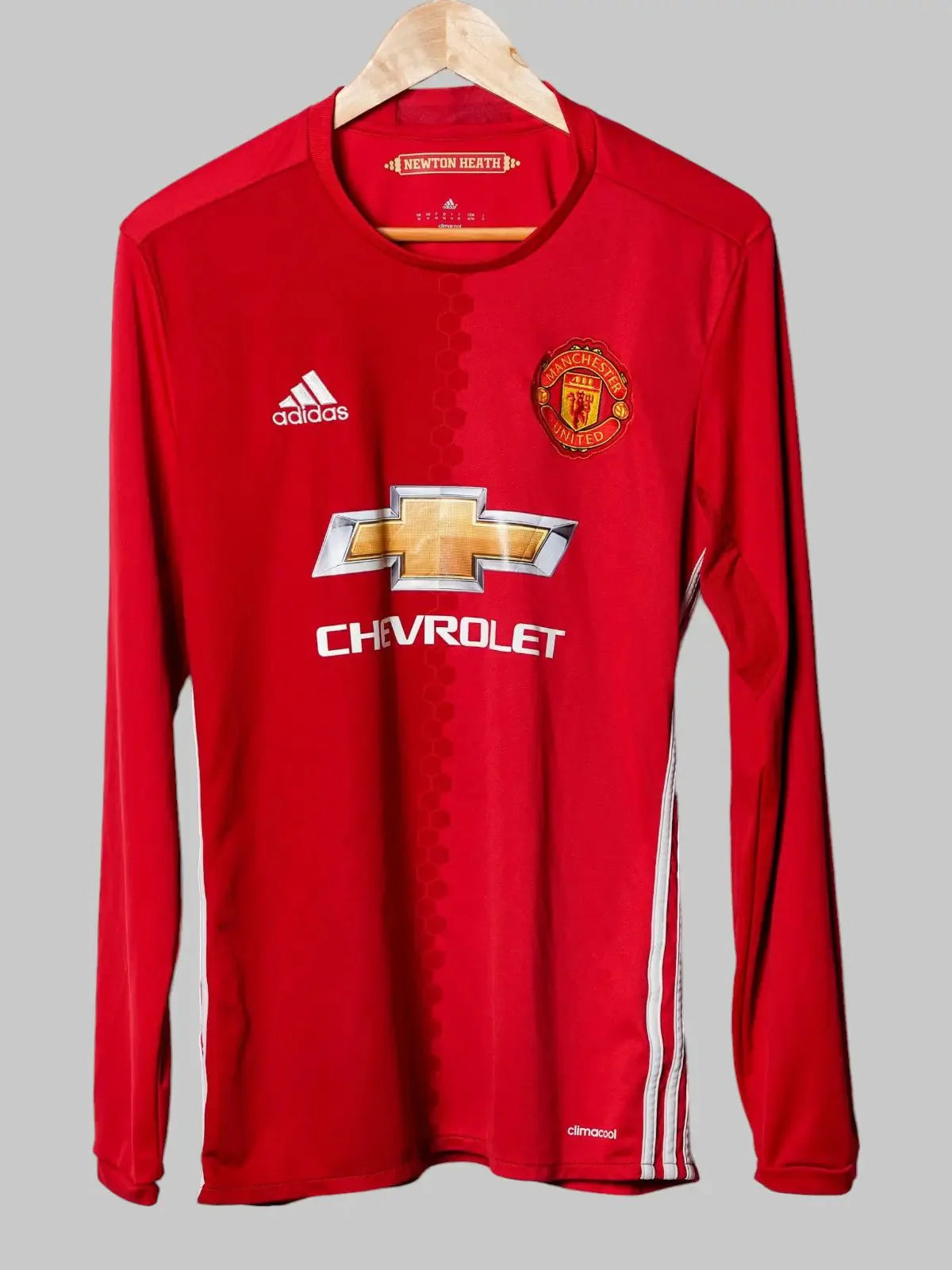 Manchester United Home Shirt 2016/17 Pogba #6 L/S (M)