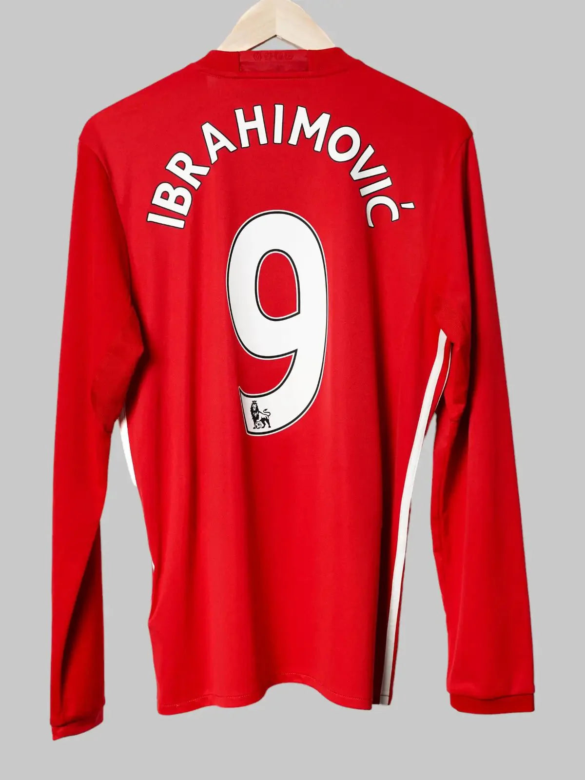 Manchester United L/S Home Shirt 2015/16 Ibrahimovic #9 (M)