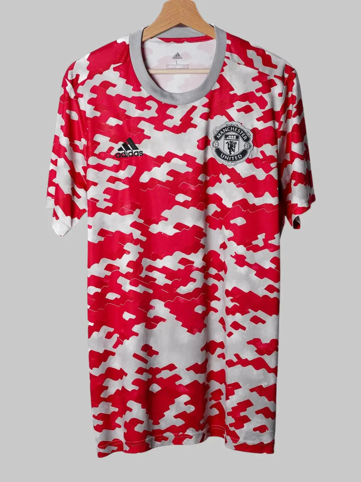 Manchester United Pre-Match Shirt 2021/22 (L)