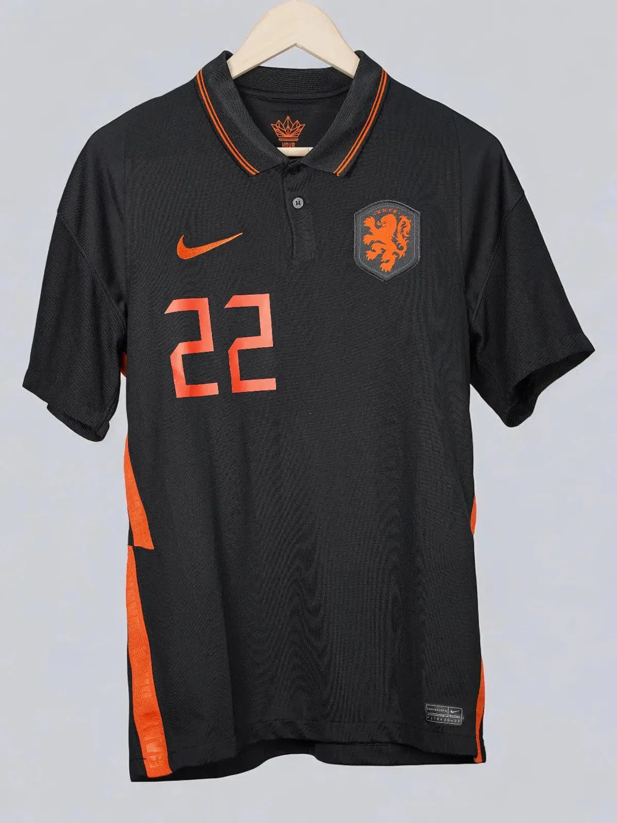 Netherlands Away Shirt 2020/21 Dumfries #22 (M)