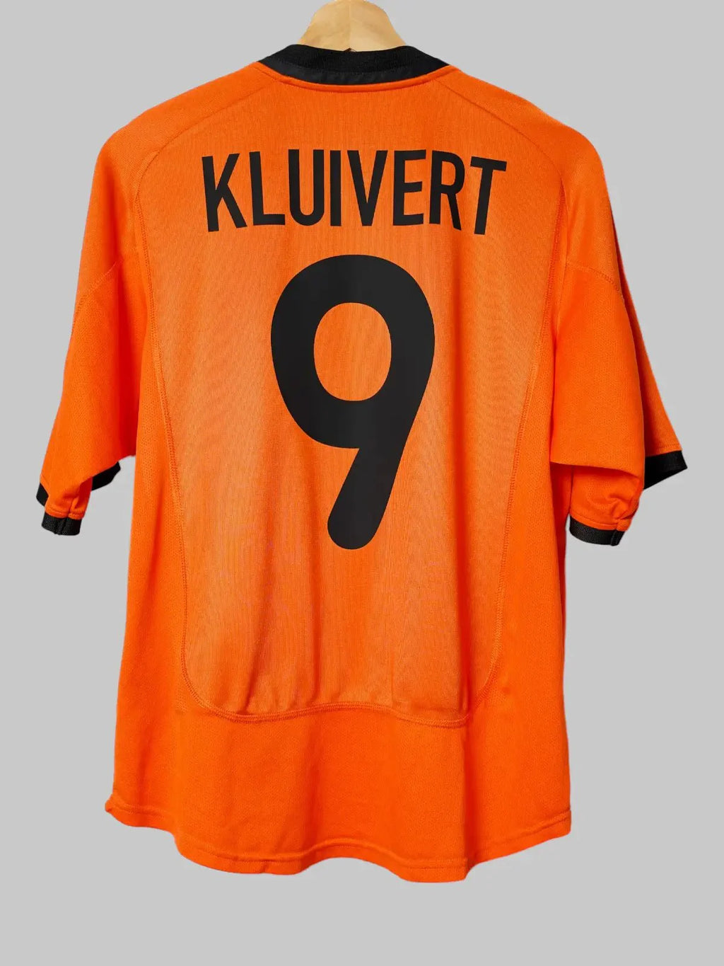 Netherlands Home Shirt 2000/02 Kluivert #9 (M)