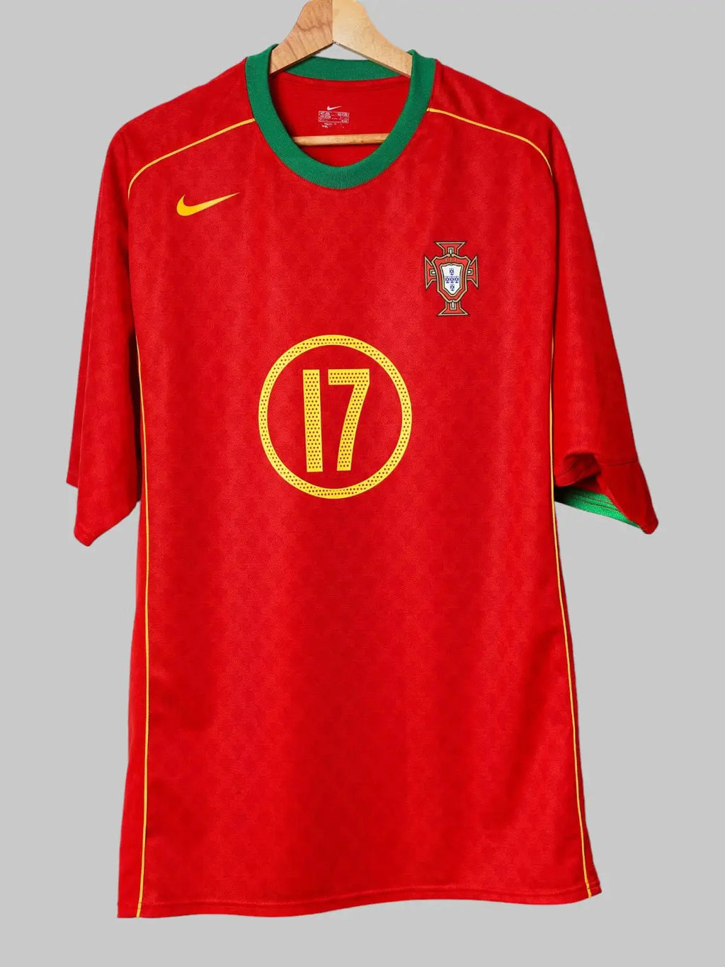 Portugal Home Shirt 2004/6 C.Ronaldo #17 (XXL)