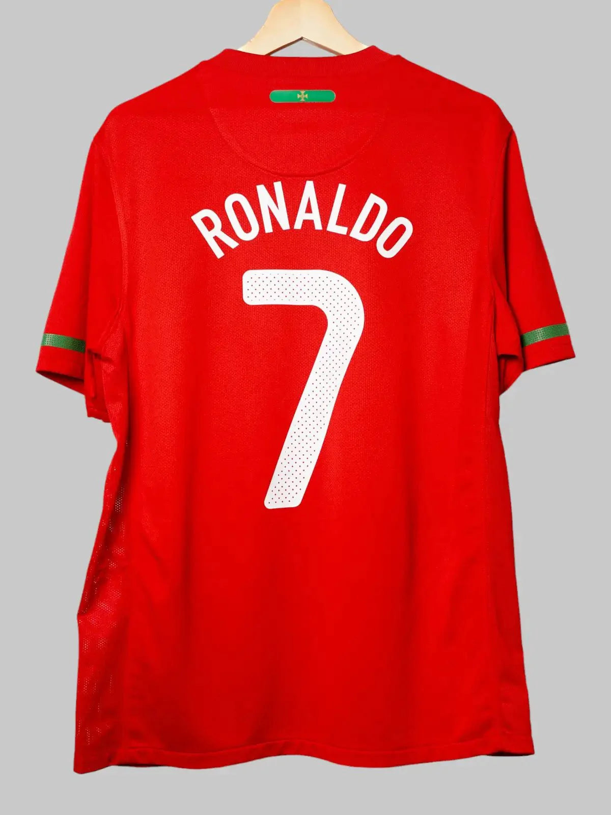 Portugal Home Shirt 2010/11 Ronaldo #7 (M)