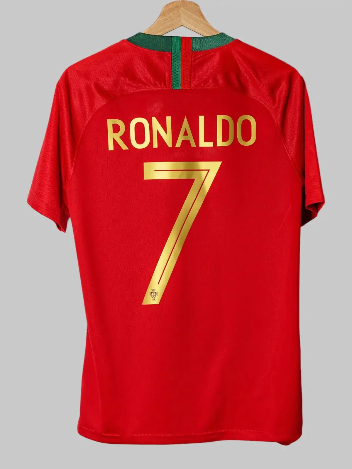 Portugal Home Shirt 2018/19 Ronaldo #7 (M)