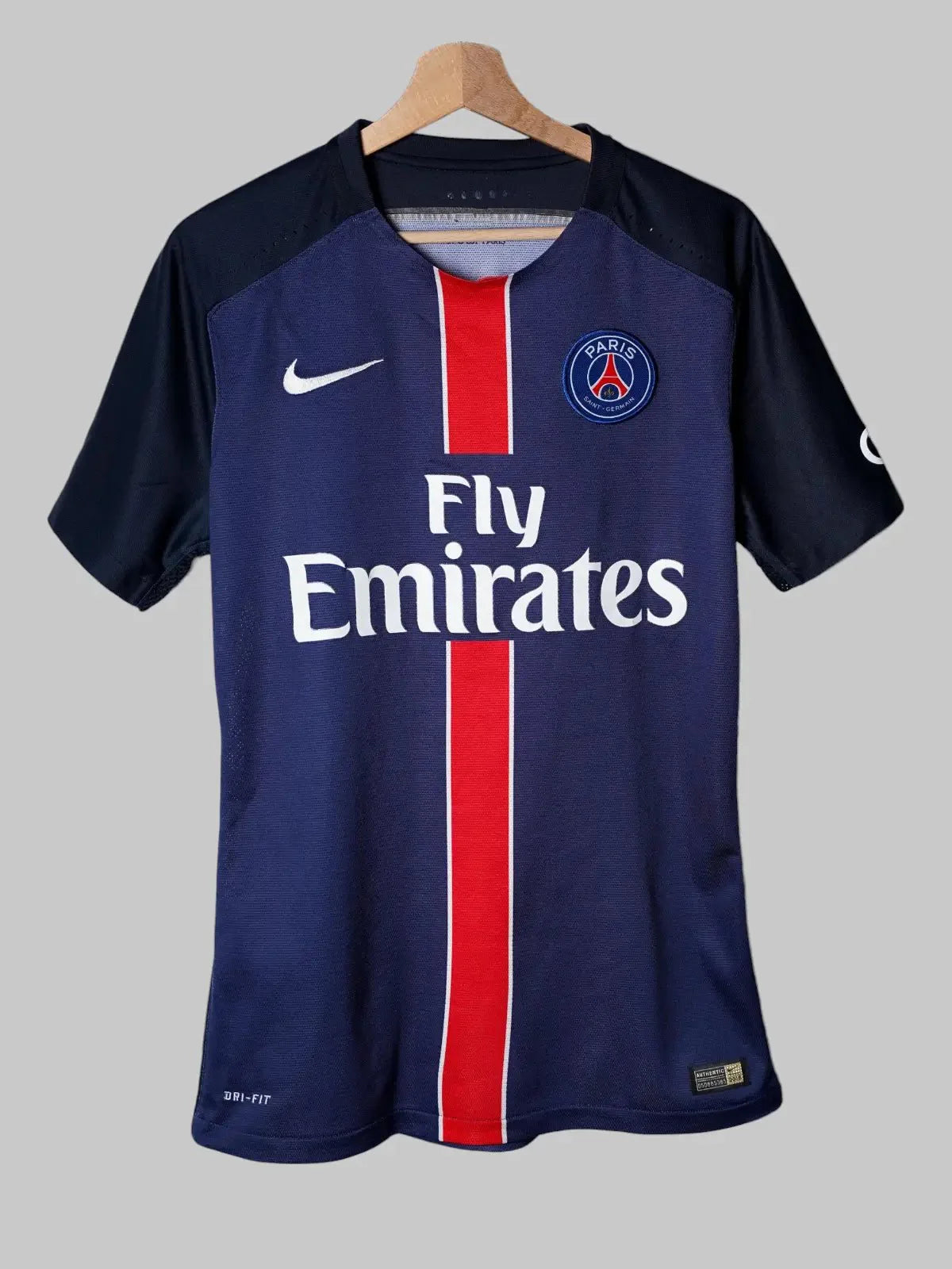 PSG Home Shirt 2015/16 Player Issue Di Maria #11 (M)