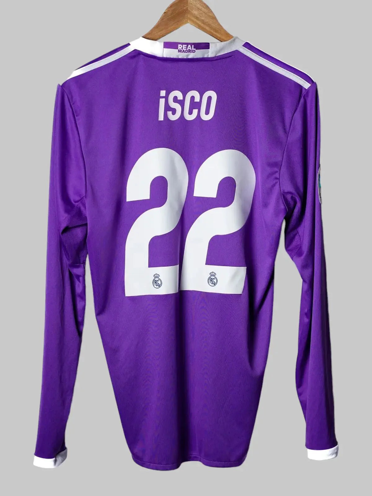 Real Madrid Away Shirt 2016/17 L/S Isco #22 (S)