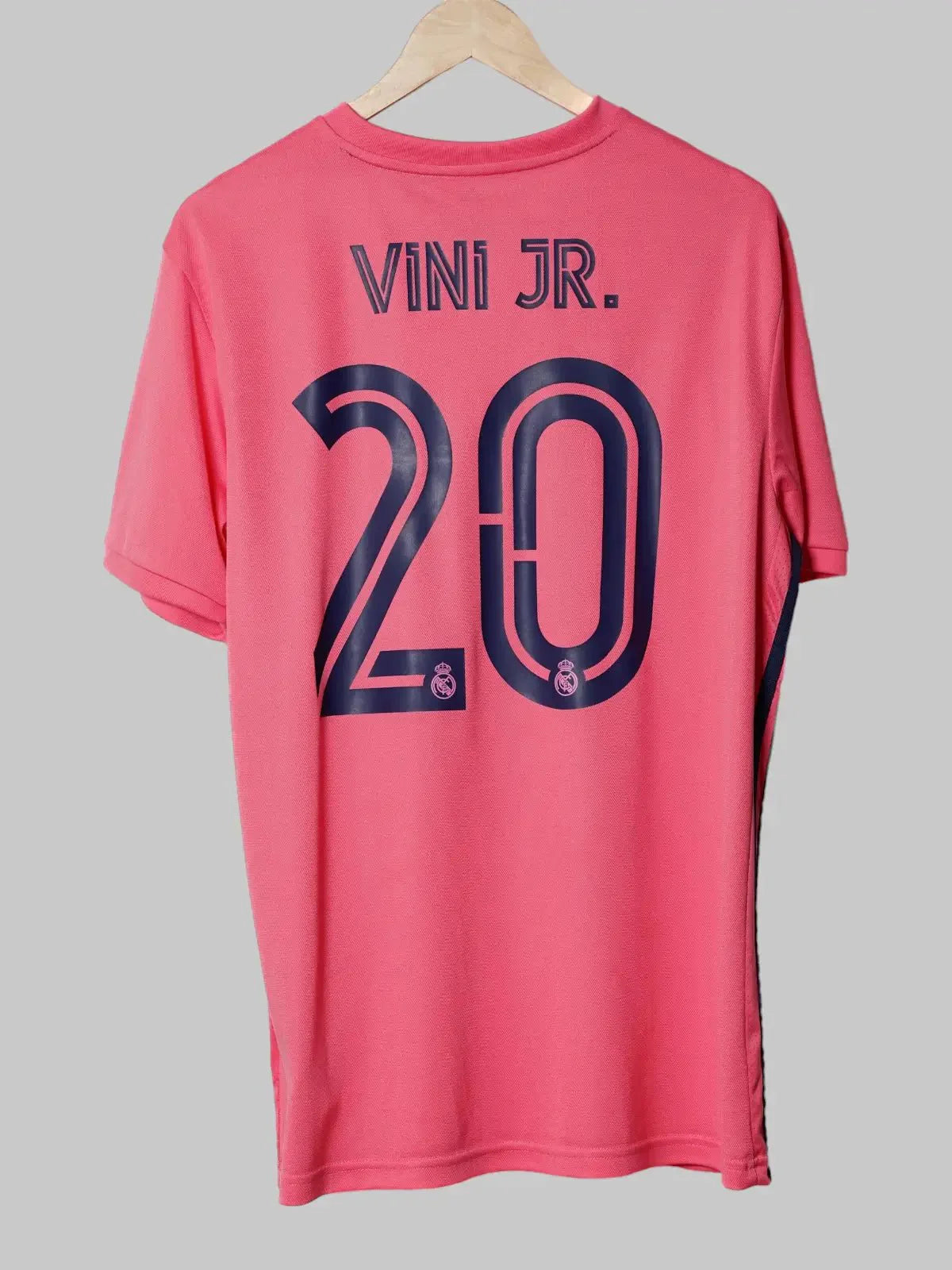 Real Madrid Away Shirt 2020/21 Vini Jr. #20 (L)