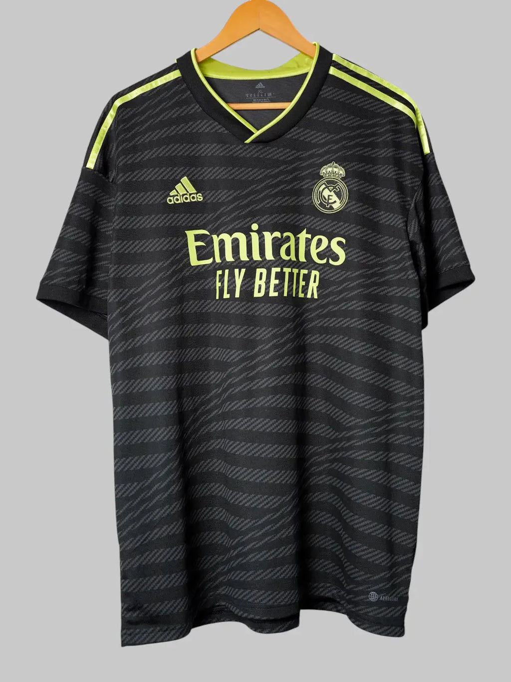 Real Madrid Third Shirt 2022/23 Kroos #8 (XL)