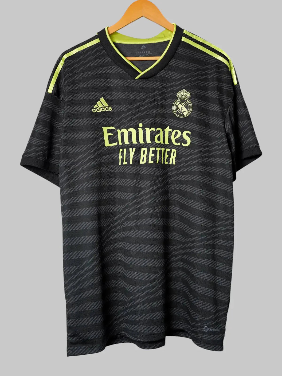 Real Madrid Third Shirt 2022/23 Kroos #8 (XL)