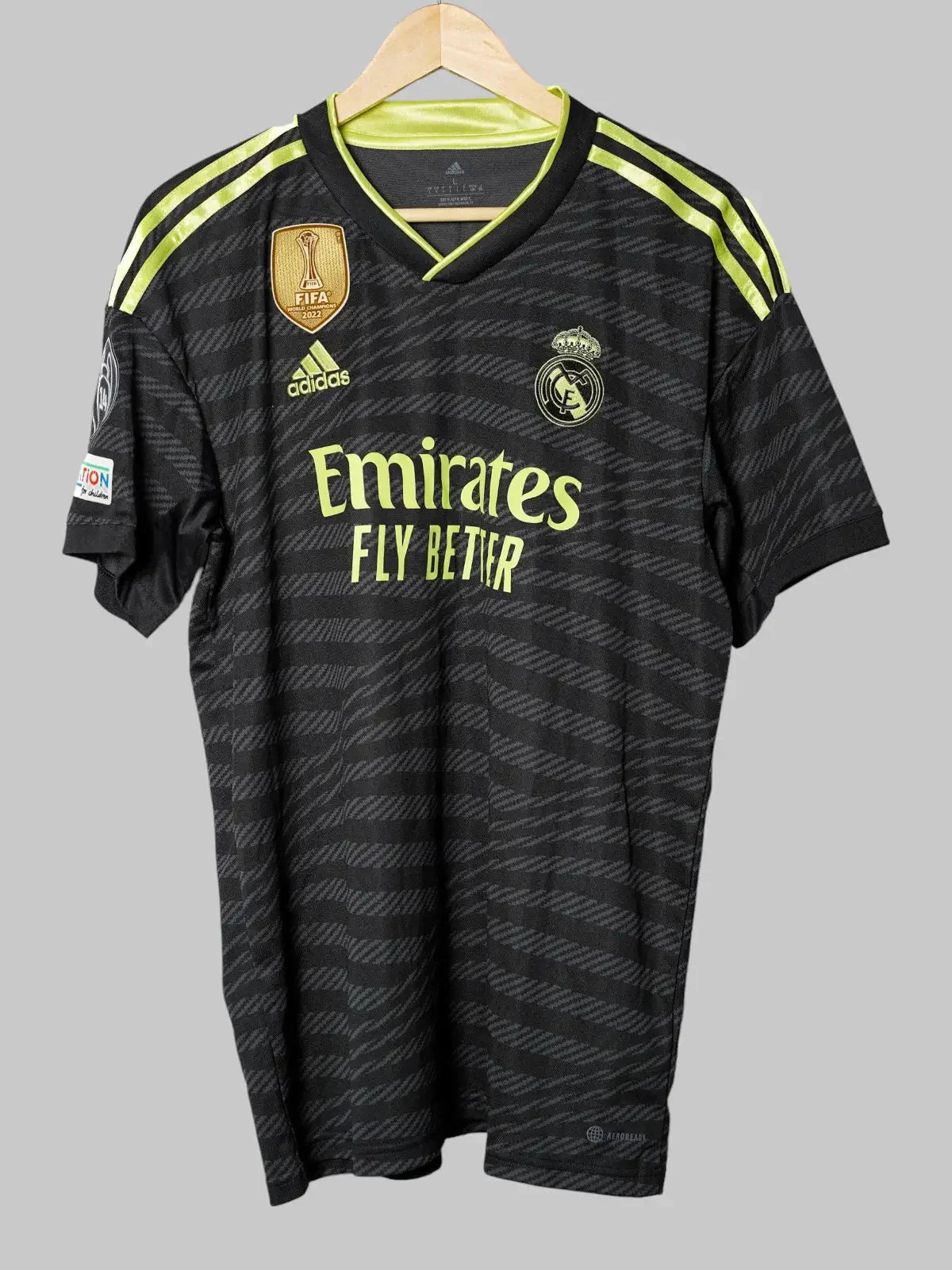 Real Madrid Third Shirt 2022/23 Vini JR. #20 (L)