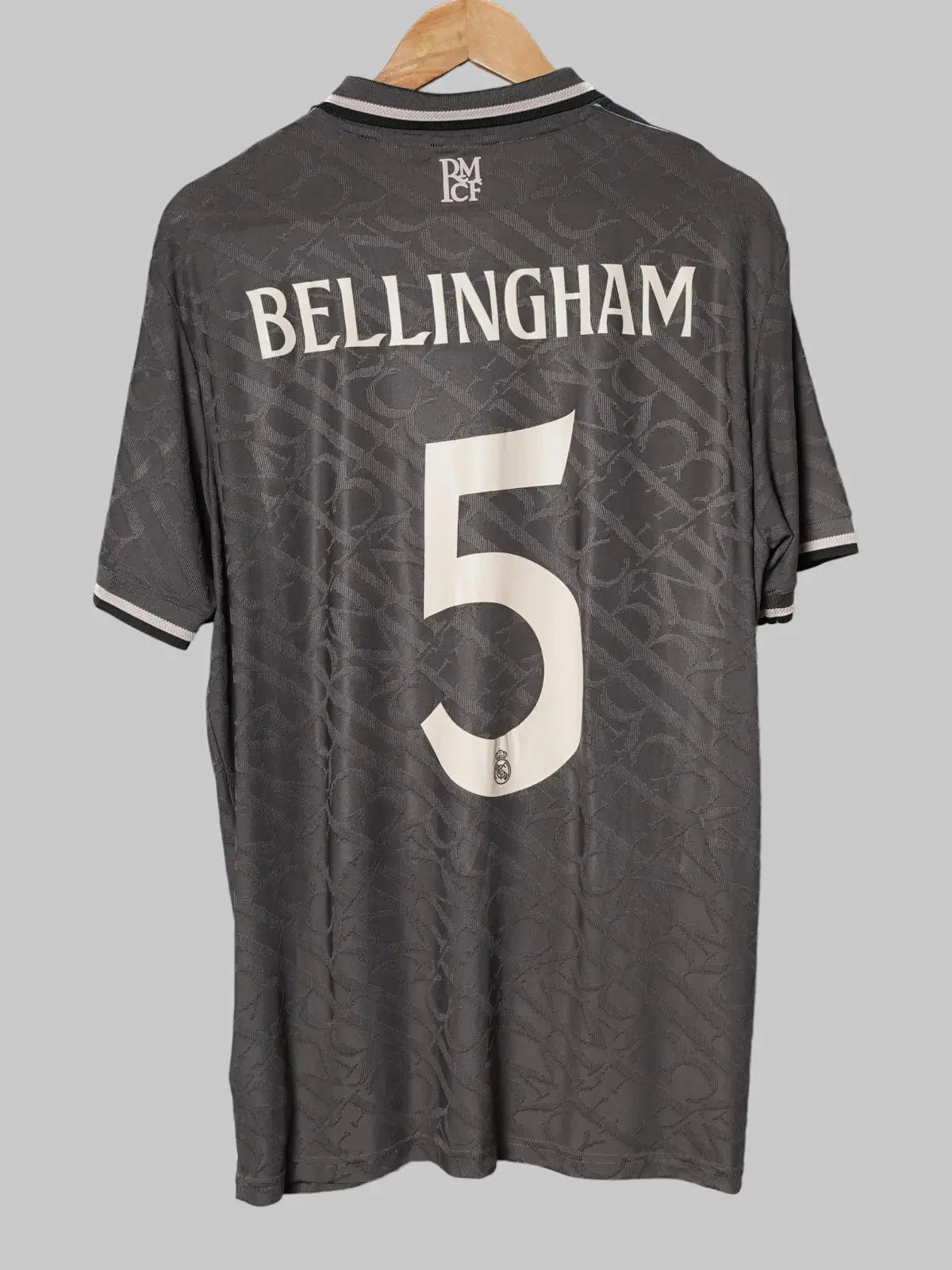 Real Madrid Third Shirt Player Issue 2024/25 Bellingham #5 (XL)
