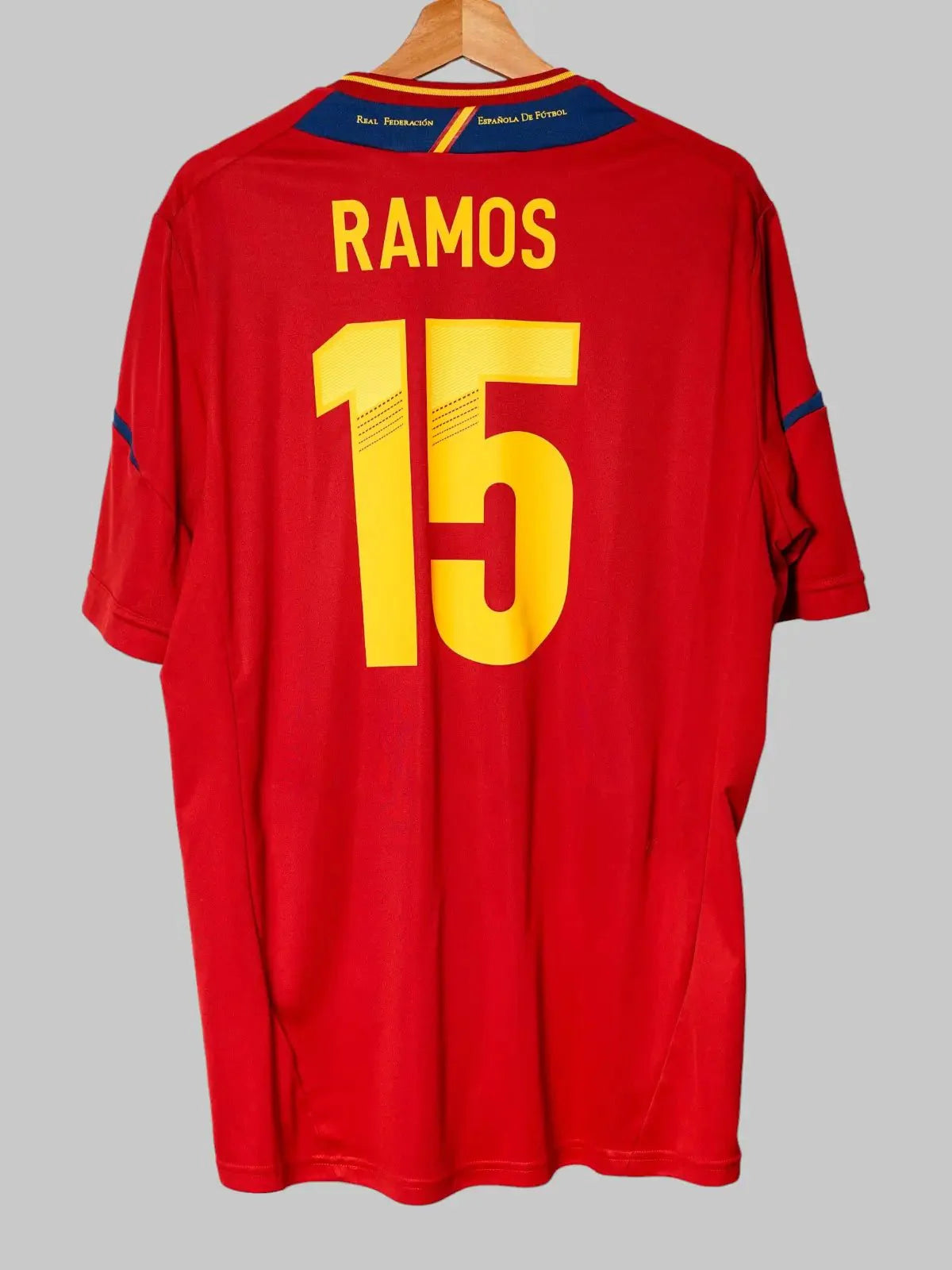 Spain Home Shirt 2012/13 Sergio Ramos #15 (XL)