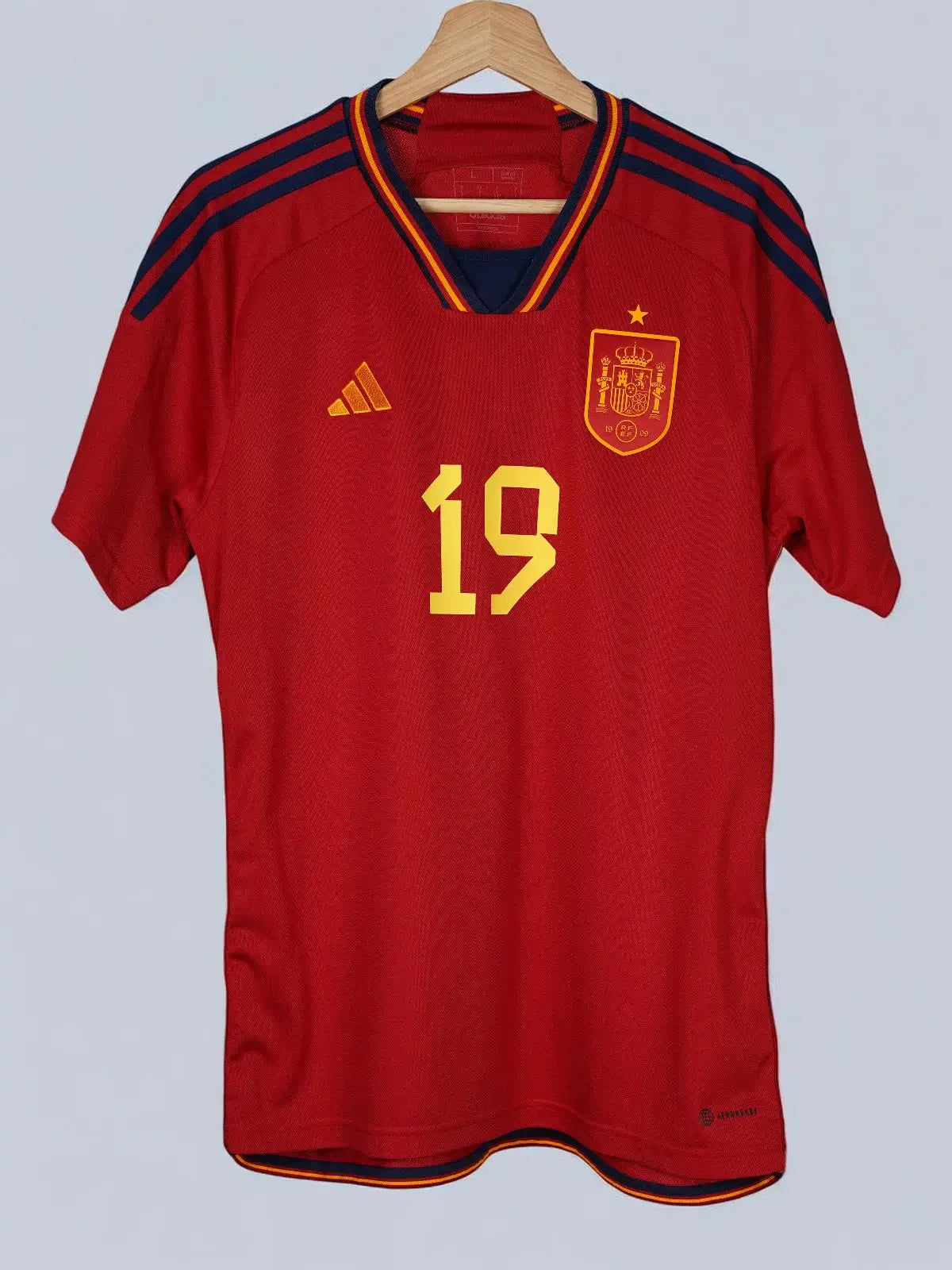 Spain Home Shirt 2022/23 Lamine Yamal #19 (L)