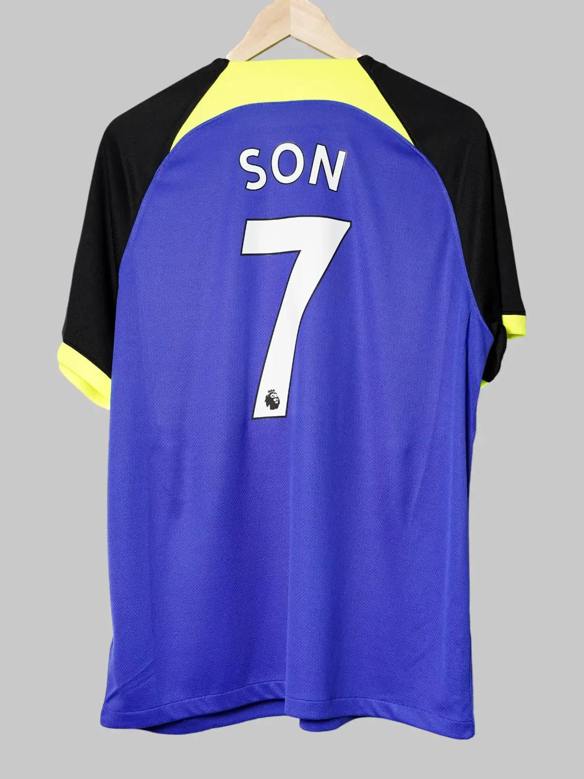 Tottenham Hotspur Away Shirt 2022/23 Son #7 (L)